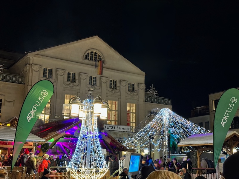 Weihnachtsmarkt Weimar Theaterplatz