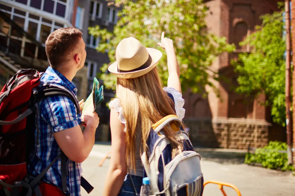Die Weimar Card 2025 - Übersicht der beiden Besucherkarten für Weimars Kulturangebote